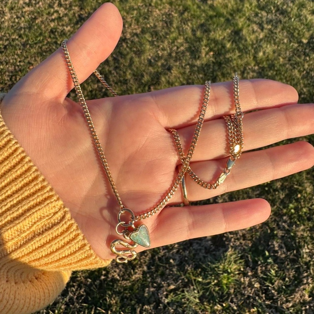 Vintage 9k ct yellow gold curb carabiner and catbird charm holder chain necklace - Picture 4 of 12